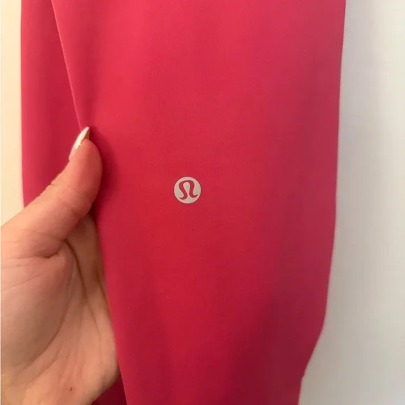 NWT Lululemon Wunder Under Trail High Rise Tight w/ Pockets 28" Inseam Sz. 8 - Picture 3 of 6